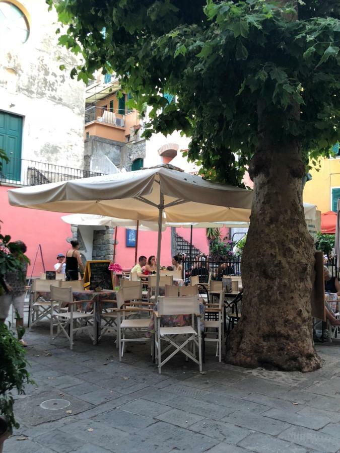 La Porta Sul Taragio Lägenhet Corniglia Exteriör bild